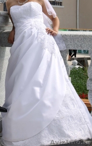 Свадебное платье с балеро и фатой - Изображение #4, Объявление #1090289